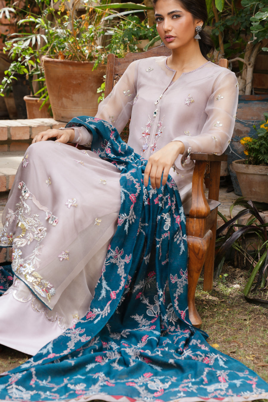 Mausummi & Duputta