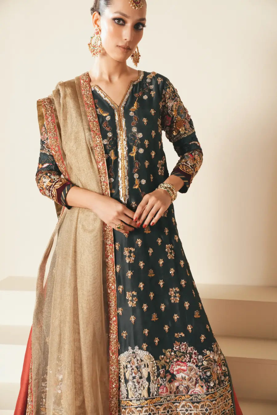 Meherbano , lehangha w/ duputta
