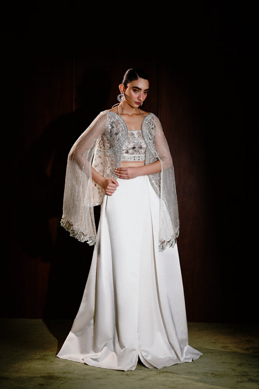 Taj , Choli & Skirt