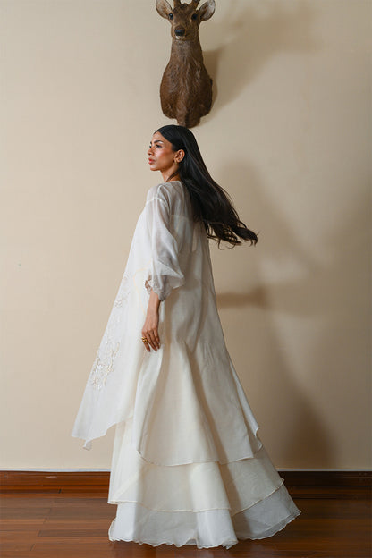 Dewan w/ Dhaka