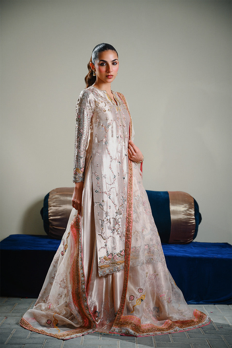 Titli shirt w/duputta & dhaka