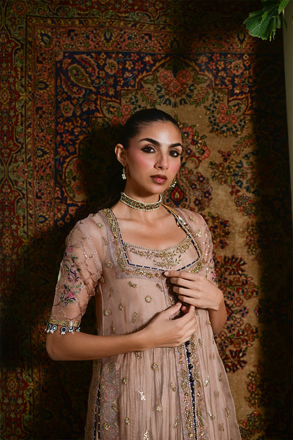 Alaya w/ Pishwas & Duputta