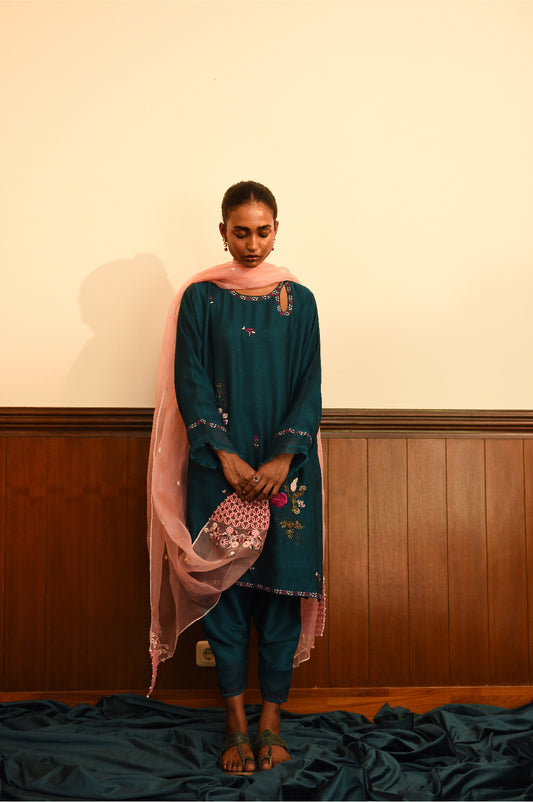 Farida Kurta