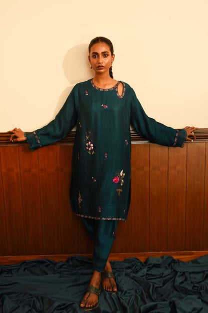 Farida Kurta